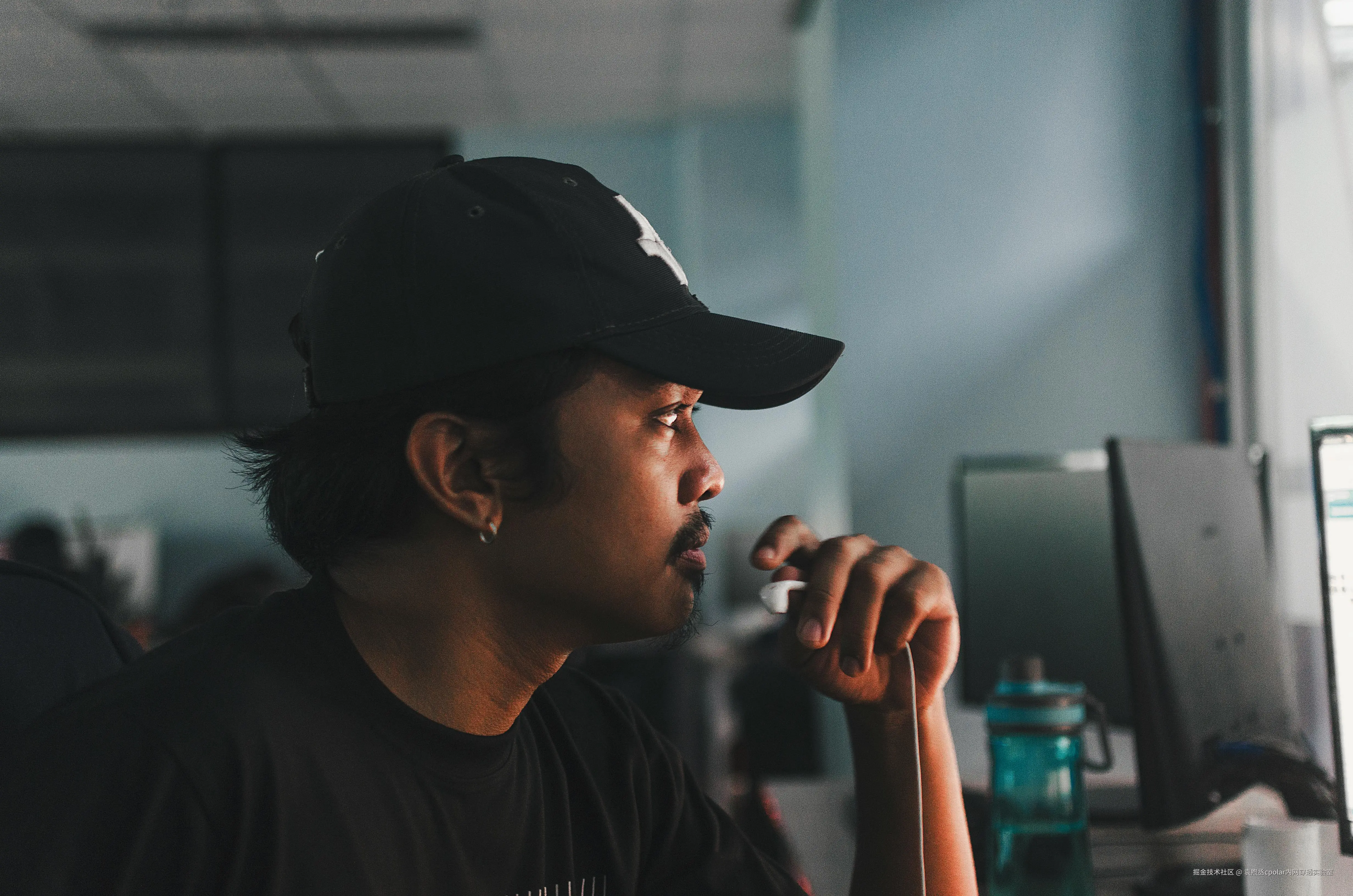 pexels-kobeboy-1528172.jpg