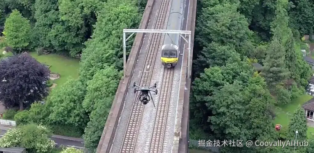 UAV-Vogel-Flying-Above-Rails_502c619e81344492ca653e7efc1c4b41.jpg